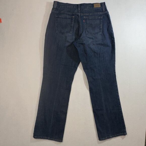 Levi's 550 Relaxed Boot Cut Women's Size 10M Blue Jeans Mid Rise‎ Medium Wash - Picture 9 of 11